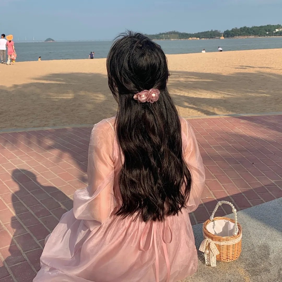 相亲故意走错桌,当天闪婚嫁医生